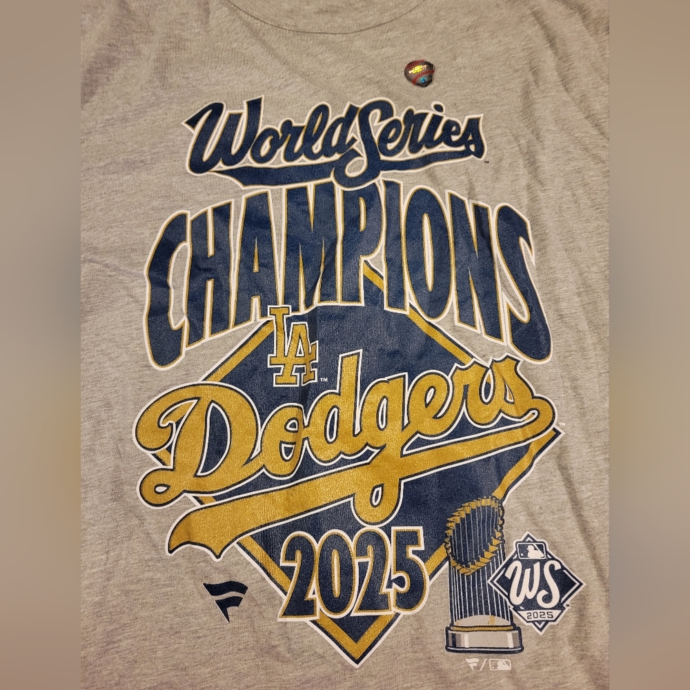 Fanatics Gray T-Shirt